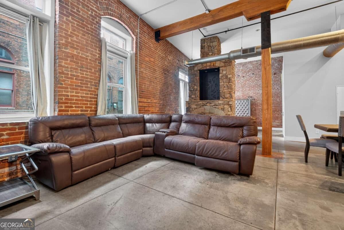 1 bedroom, 1 bathroom, 1,164 sq ft loft,condominium for sale at 350 Peters Street 3, Atlanta, GA 30313 — photo 7