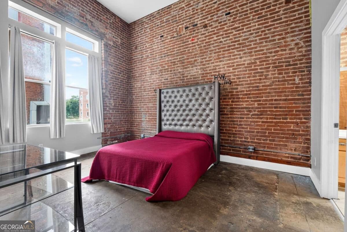 1 bedroom, 1 bathroom, 1,164 sq ft loft,condominium for sale at 350 Peters Street 3, Atlanta, GA 30313 — photo 9