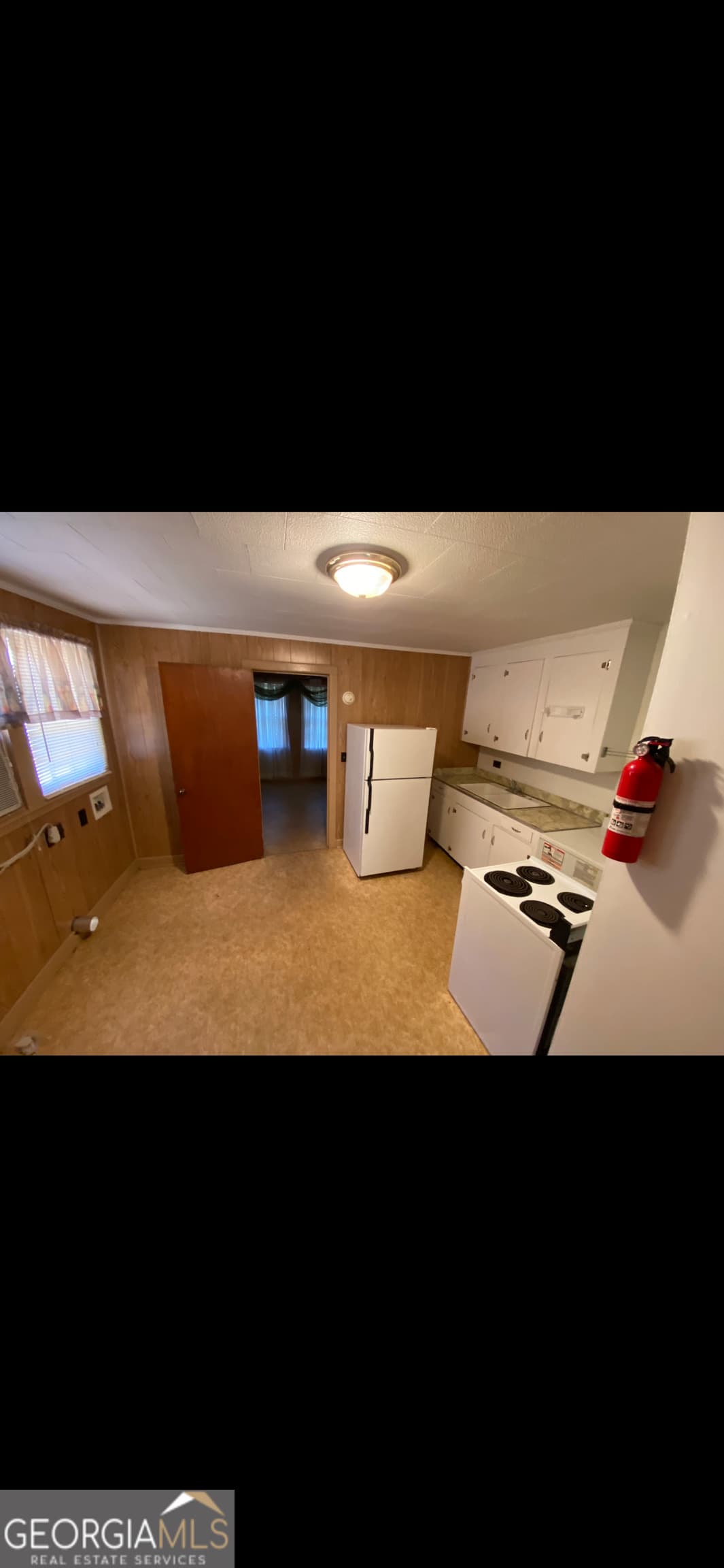 multi family,duplex for sale at 342 E Allen Street, Baxley, GA 31513 — photo 8