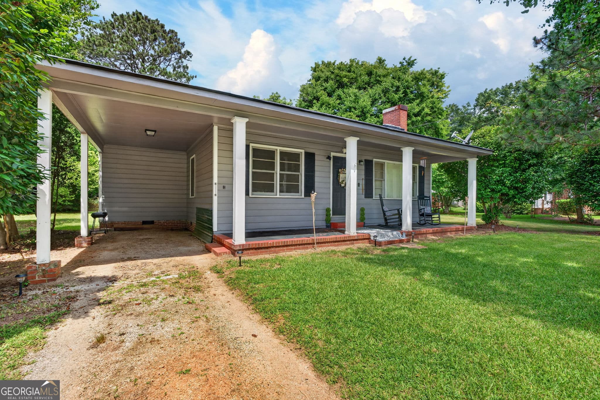 2 bedroom, 1 bathroom, 1,117 sq ft single family residence for sale at 419 Park Avenue, Fort Valley, GA 31030 — photo 2