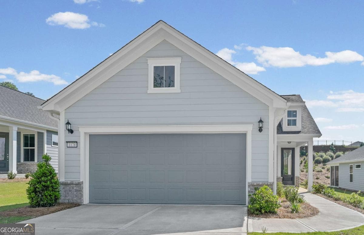 2 bedroom, 2 bathroom, 1,550 sq ft single family residence sold at 1178 Cypress Way, Greensboro, GA 30642
