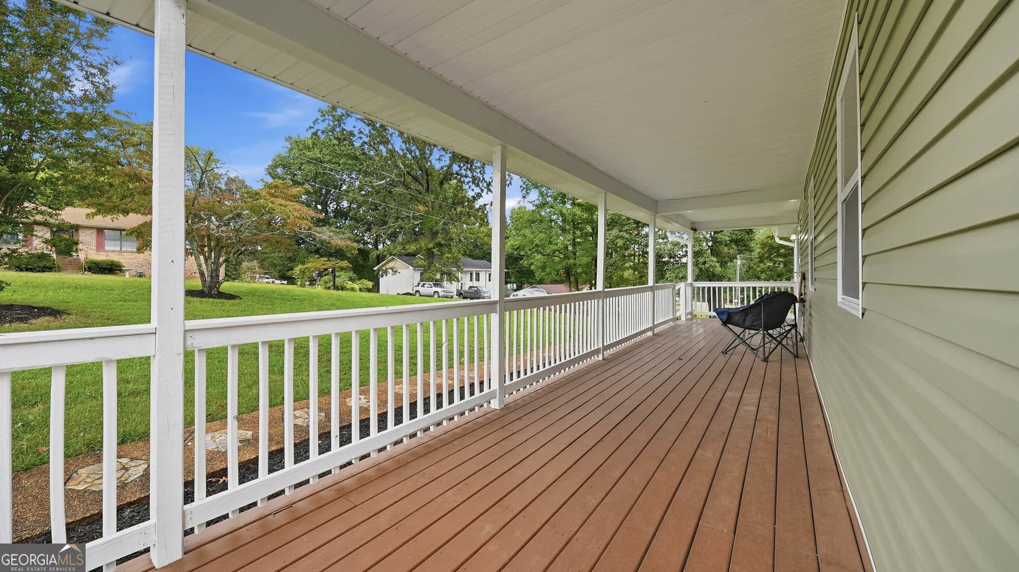 3 bedroom, 3 bathroom, 1,964 sq ft single family residence for sale at 734 Crestridge Drive, Rossville, GA 30741 — photo 5