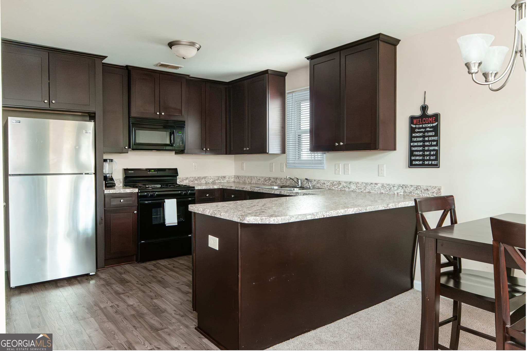 3 bedroom, 2.5 bathroom, 1,733 sq ft single family residence for sale at 617 Arrowhead Drive, Dallas, GA 30132 — photo 9
