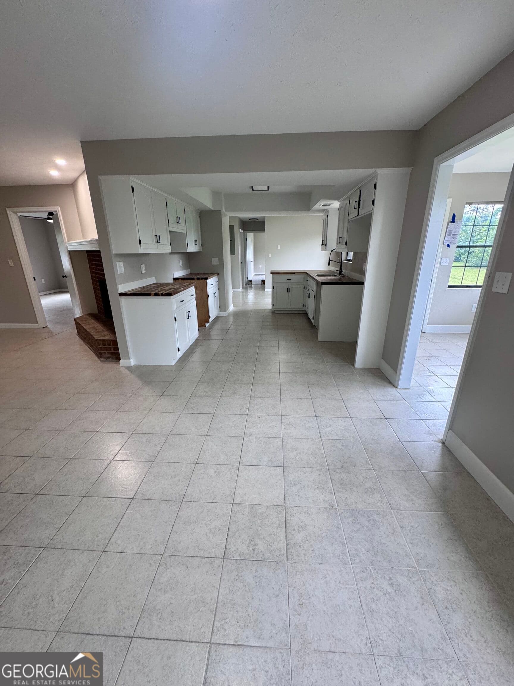 4 bedroom, 2.5 bathroom, 2,417 sq ft single family residence for sale at 33 Hester Street, Hazlehurst, GA 31539 — photo 10