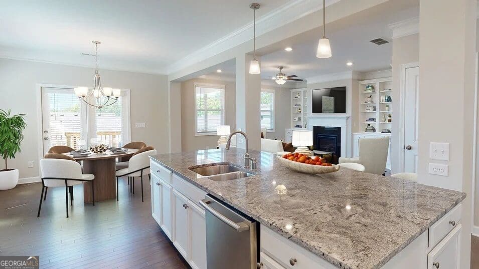 4 bedroom, 3 bathroom, 3,222 sq ft single family residence for sale at 3531 Willow Creek Drive, Watkinsville, GA 30677 — photo 3