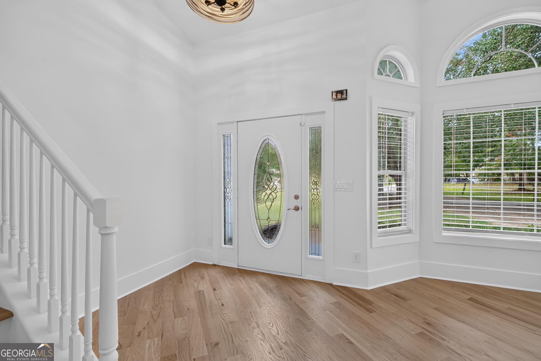 4 bedroom, 3 bathroom, 1,875 sq ft single family residence for sale at 220 Robert Drive, Braselton, GA 30517 — photo 9
