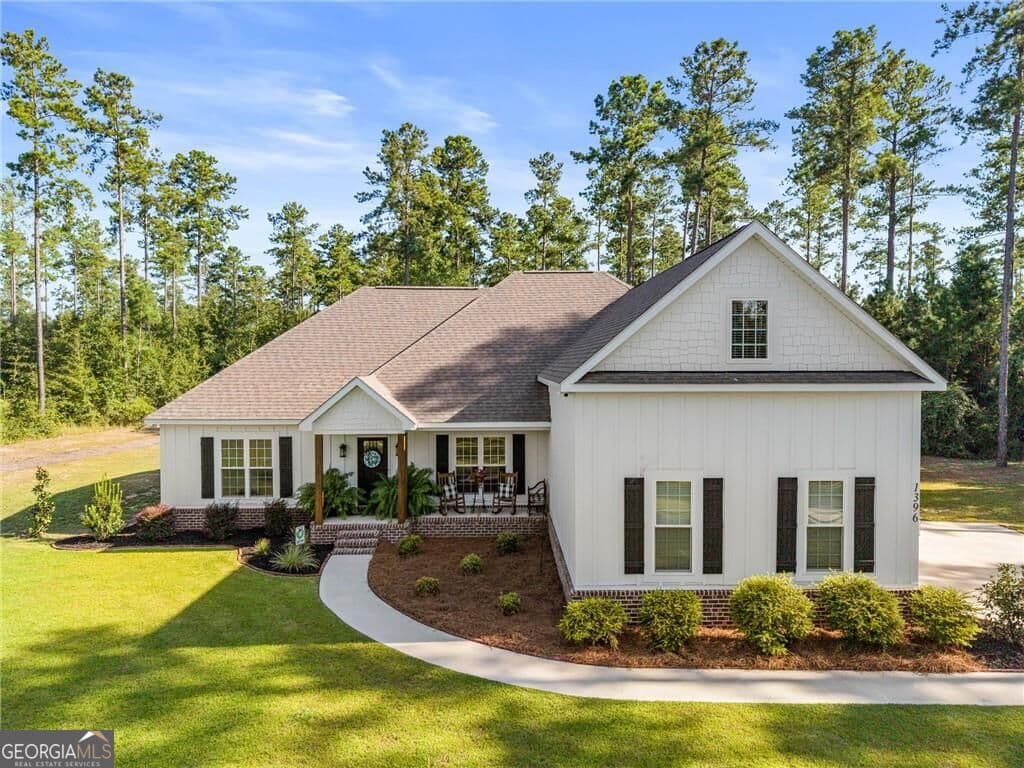 4 bedroom, 3 bathroom, 2,261 sq ft single family residence for sale at 1396 Lotts Creek Road, Statesboro, GA 30458 — photo 3