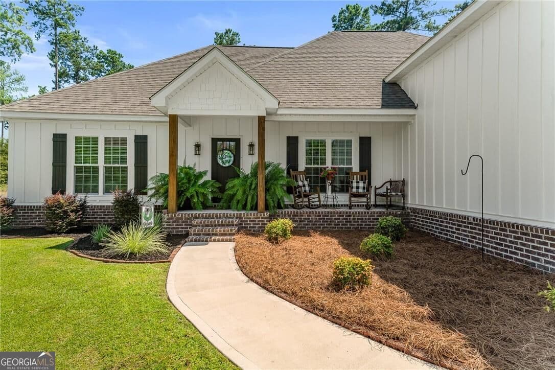 4 bedroom, 3 bathroom, 2,261 sq ft single family residence for sale at 1396 Lotts Creek Road, Statesboro, GA 30458 — photo 4