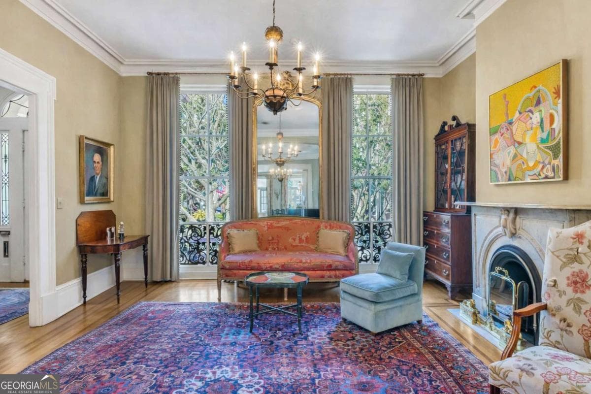 4 bedroom, 5 bathroom, 7,162 sq ft single family residence for sale at 211 E Charlton Street, Savannah, GA 31401 — photo 6