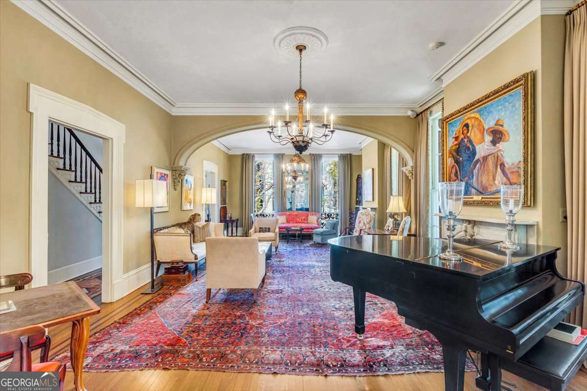4 bedroom, 5 bathroom, 7,162 sq ft single family residence for sale at 211 E Charlton Street, Savannah, GA 31401 — photo 9