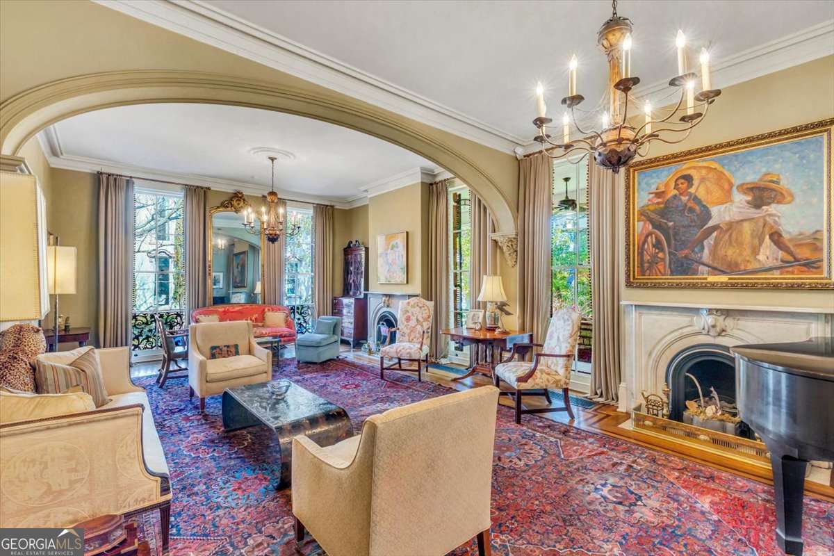 4 bedroom, 5 bathroom, 7,162 sq ft single family residence for sale at 211 E Charlton Street, Savannah, GA 31401 — photo 10