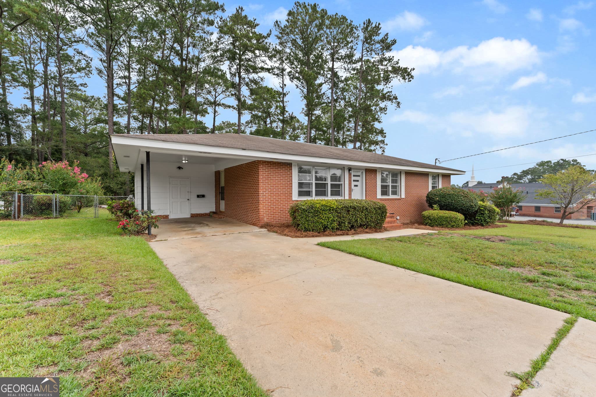 3 bedroom, 1 bathroom, 1,196 sq ft single family residence for sale at 116 Watson Street # 713, Hawkinsville, GA 31036 — photo 2