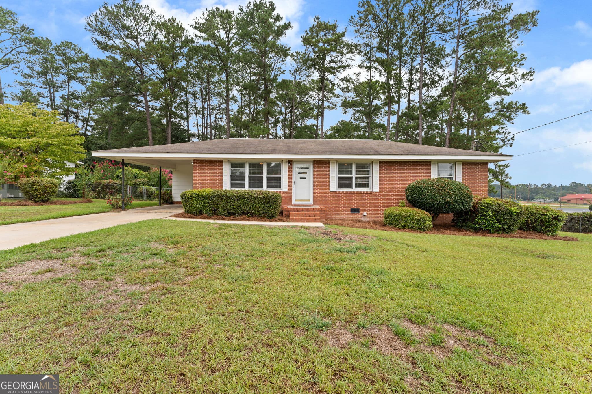 3 bedroom, 1 bathroom, 1,196 sq ft single family residence for sale at 116 Watson Street # 713, Hawkinsville, GA 31036