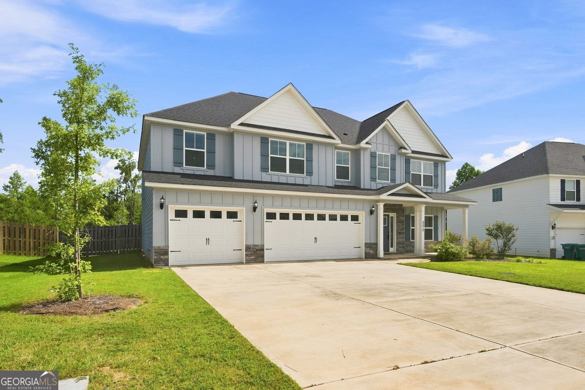 5 bedroom, 4 bathroom, 3,459 sq ft single family residence for sale at 806 Harley Farms Drive, Bonaire, GA 31005 — photo 2