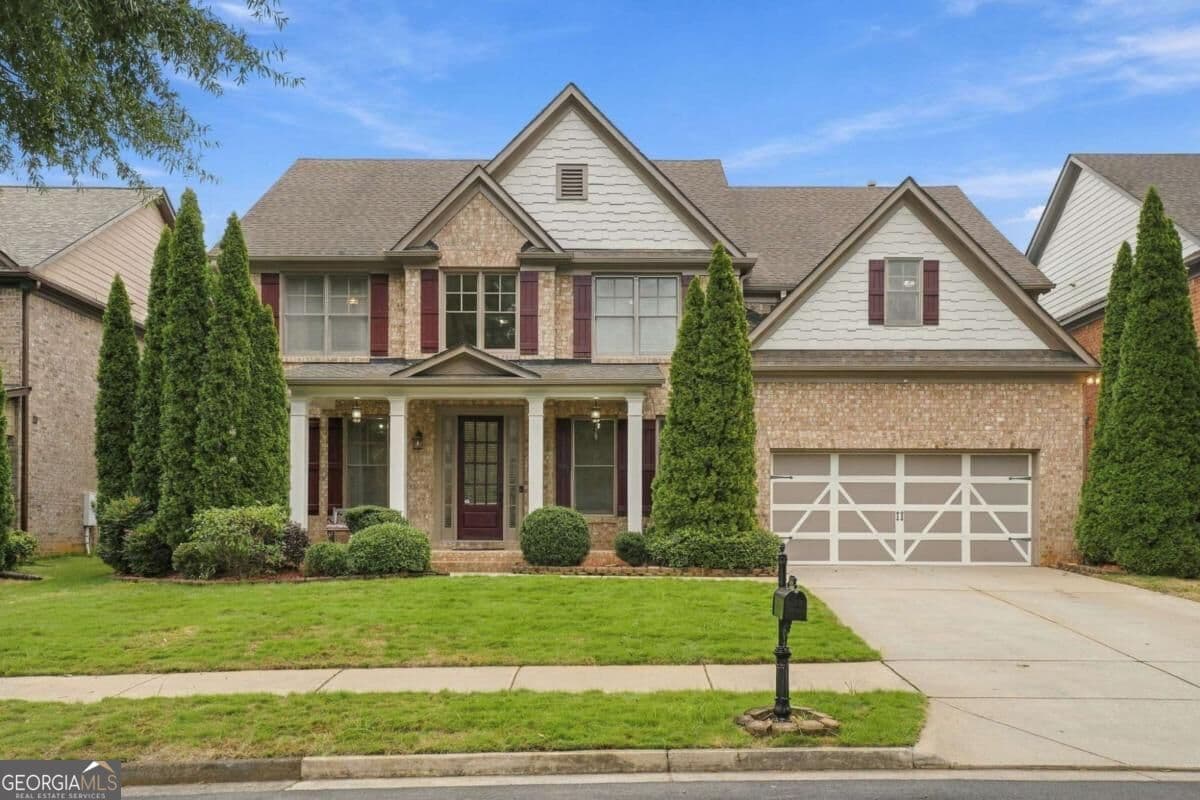 5 bedroom, 4 bathroom, 3,495 sq ft single family residence for sale at 3413 Willow Glen Trail, Suwanee, GA 30024 — photo 2
