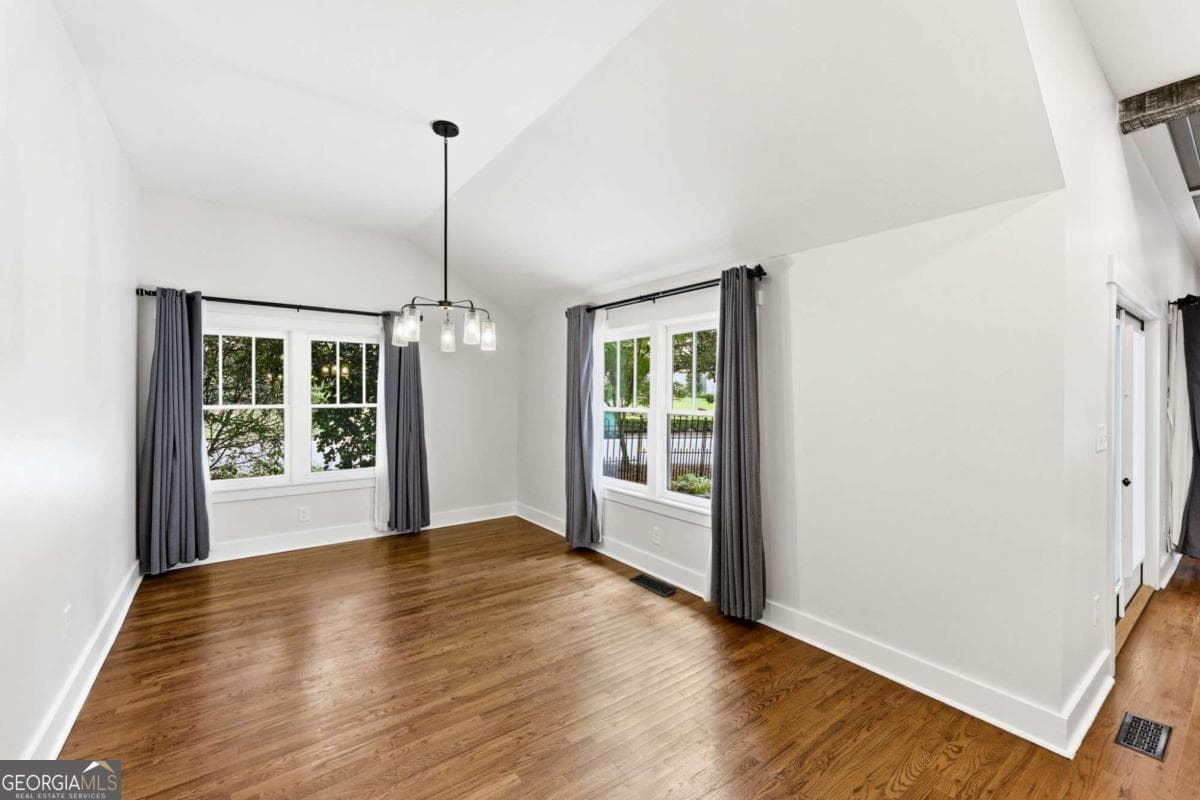5 bedroom, 4.5 bathroom, 3,080 sq ft single family residence for sale at 590 McWhorter Drive, Athens, GA 30606 — photo 10