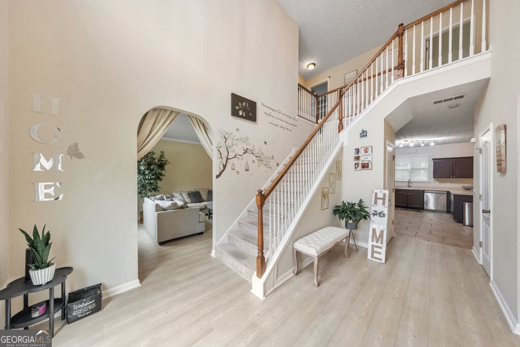 4 bedroom, 2.5 bathroom, 3,730 sq ft single family residence for sale at 7165 Blair Chase Court, Austell, GA 30168 — photo 3