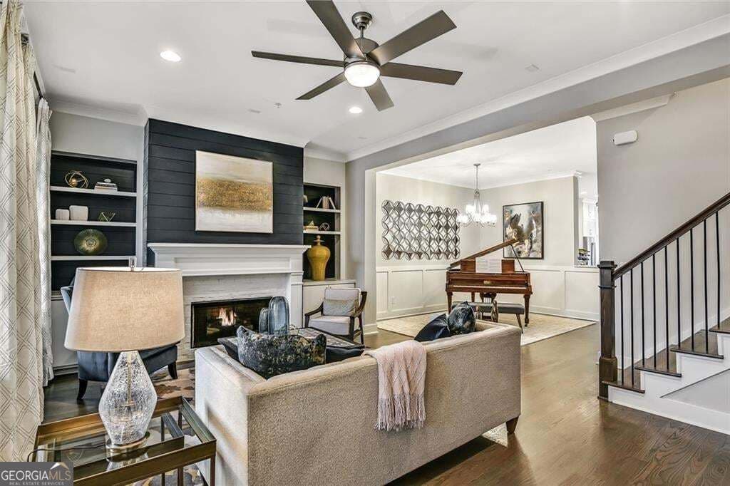 3 bedroom, 3.5 bathroom, 3,263 sq ft townhouse for sale at 55 Bourbon Street 8, Senoia, GA 30276 — photo 6