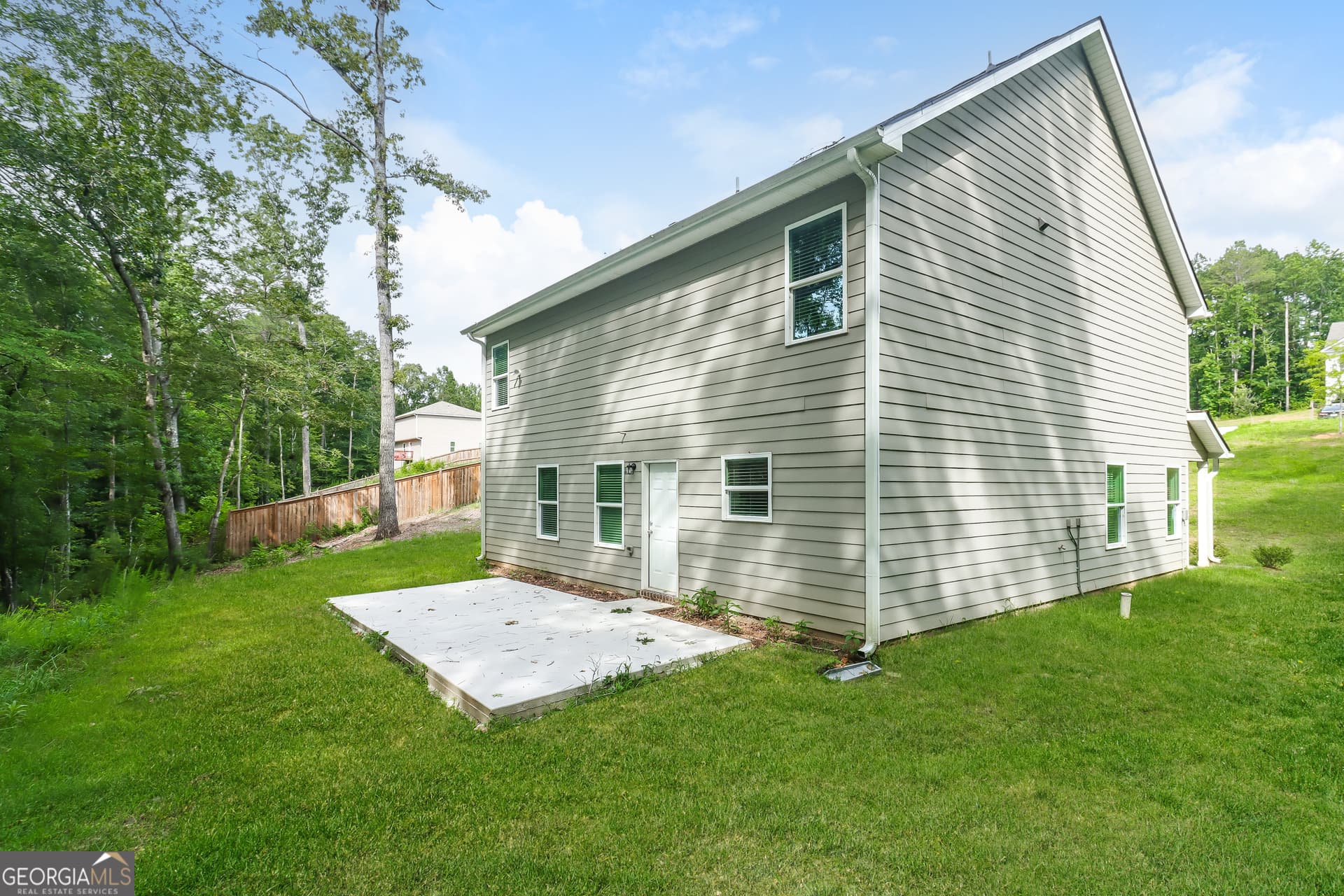 4 bedroom, 3 bathroom, 1,902 sq ft single family residence for sale at 309 Muskogee Drive, Dallas, GA 30132 — photo 5