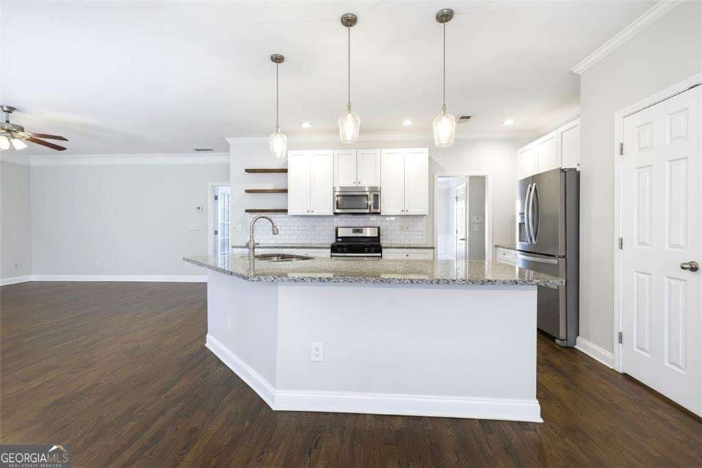 4 bedroom, 2.5 bathroom single family residence for rent at 4394 Mill Water Crossing, Douglasville, GA 30135 for $2,500 a month — photo 5