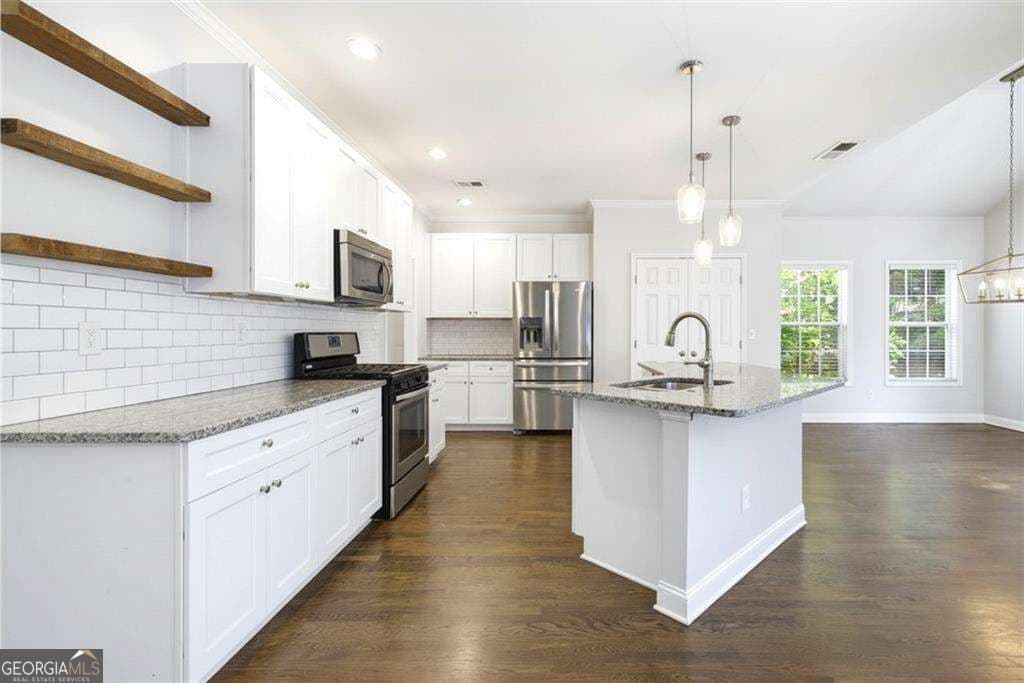 4 bedroom, 2.5 bathroom single family residence for rent at 4394 Mill Water Crossing, Douglasville, GA 30135 for $2,500 a month — photo 4