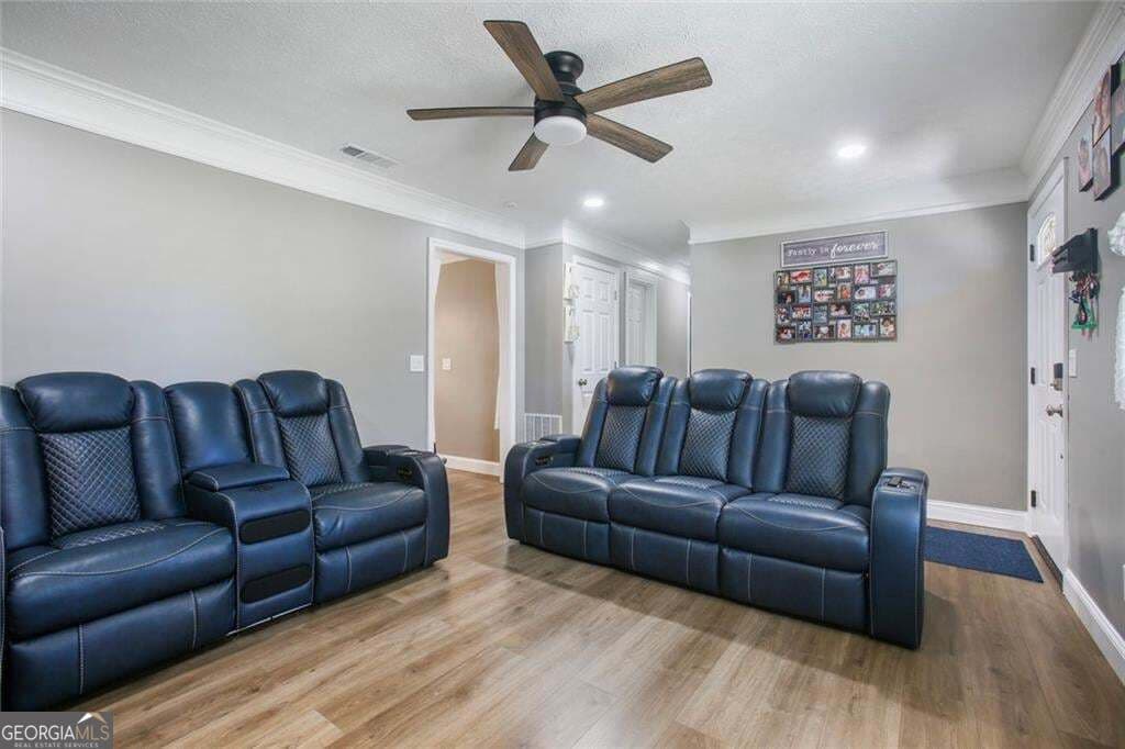 4 bedroom, 2 bathroom, 1,600 sq ft single family residence for sale at 2001 RAYMONDS Drive, Loganville, GA 30052 — photo 5