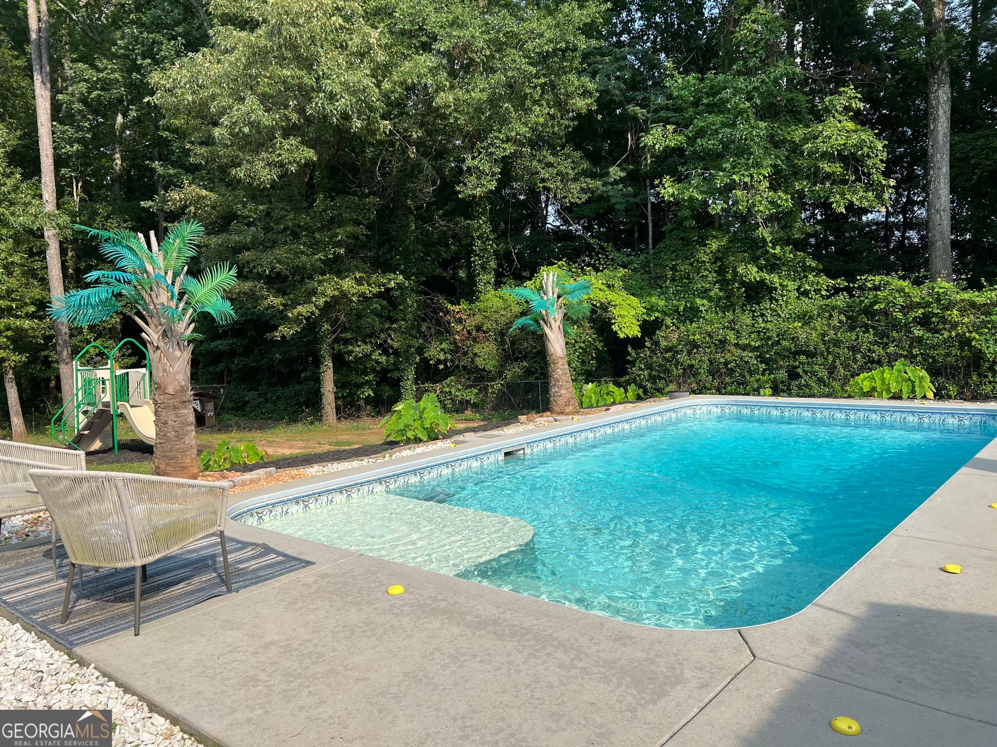 1 bedroom, 1 bathroom, 1,695 sq ft single family residence for rent at 130 Shaw Drive, Fairburn, GA 30213 for $800 a month — photo 2