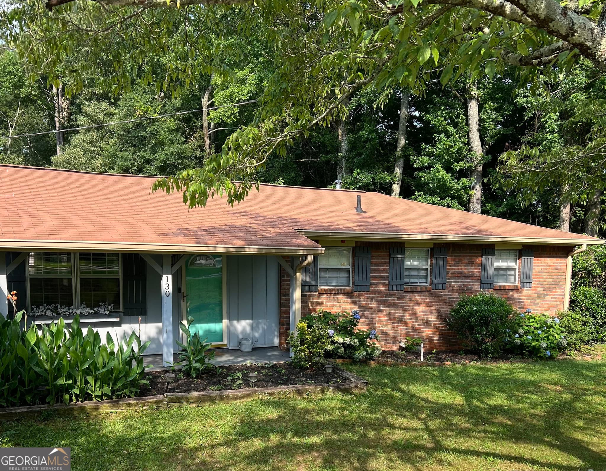 1 bedroom, 1 bathroom, 1,695 sq ft single family residence for rent at 130 Shaw Drive, Fairburn, GA 30213 for $800 a month — photo 1 of 7