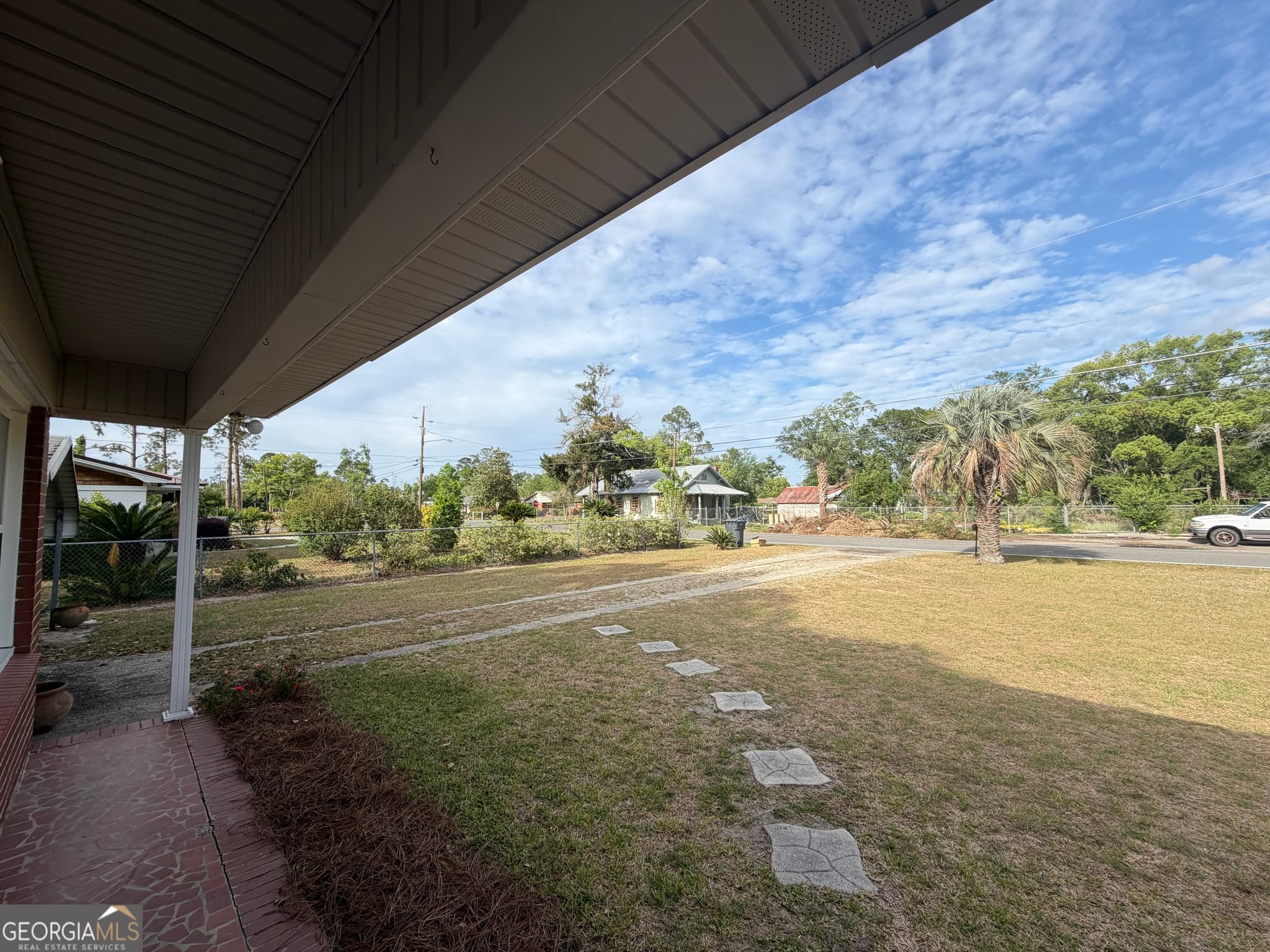2 bedroom, 1 bathroom, 1,189 sq ft single family residence under contract at 91 Wilson Street, Hazlehurst, GA 31539 — photo 5