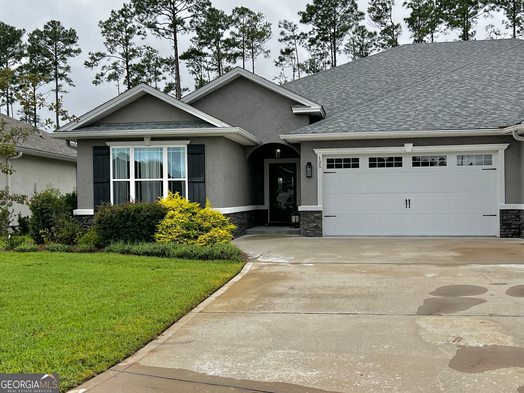 3 bedroom, 2 bathroom, 2,003 sq ft duplex for rent at 125 Ryan Nicholas Drive, Kingsland, GA 31548 for $2,400 a month — photo 1 of 37