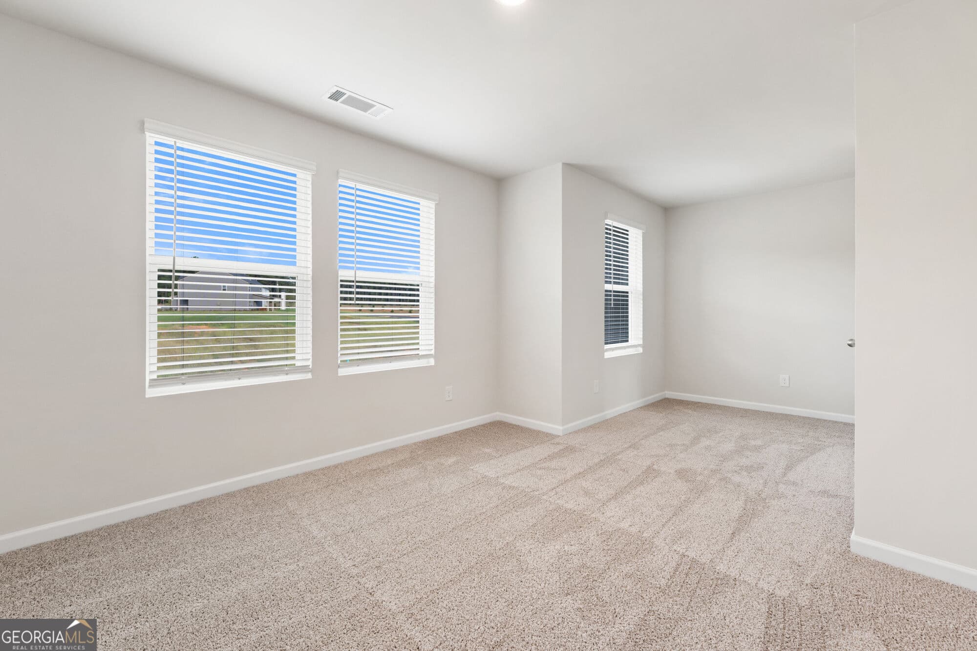 5 bedroom, 3.5 bathroom, 3,150 sq ft single family residence for sale at 1210 HOMER Way, Greensboro, GA 30642 — photo 9