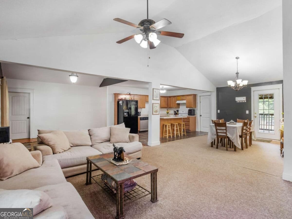3 bedroom, 2 bathroom, 1,824 sq ft single family residence for sale at 525 Norwood Street, Culloden, GA 31016 — photo 9