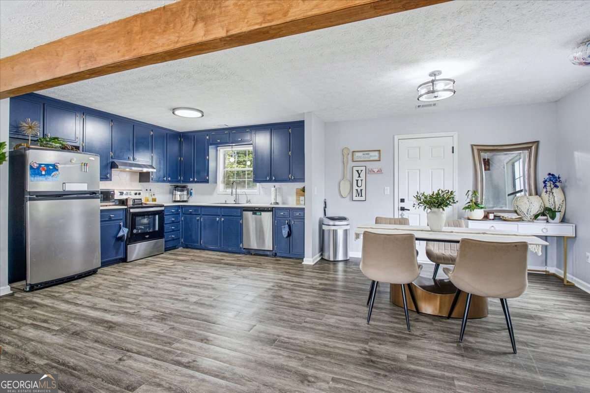 5 bedroom, 3 bathroom, 2,209 sq ft single family residence for sale at 326 Golden Rod Lane, Auburn, GA 30011 — photo 9
