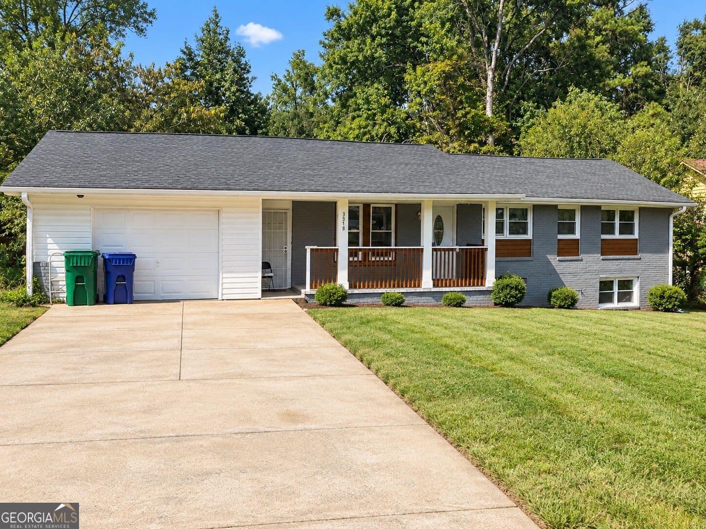 5 bedroom, 3 bathroom, 3,193 sq ft single family residence for sale at 3878 Nielsen Court, Clarkston, GA 30021 — photo 2