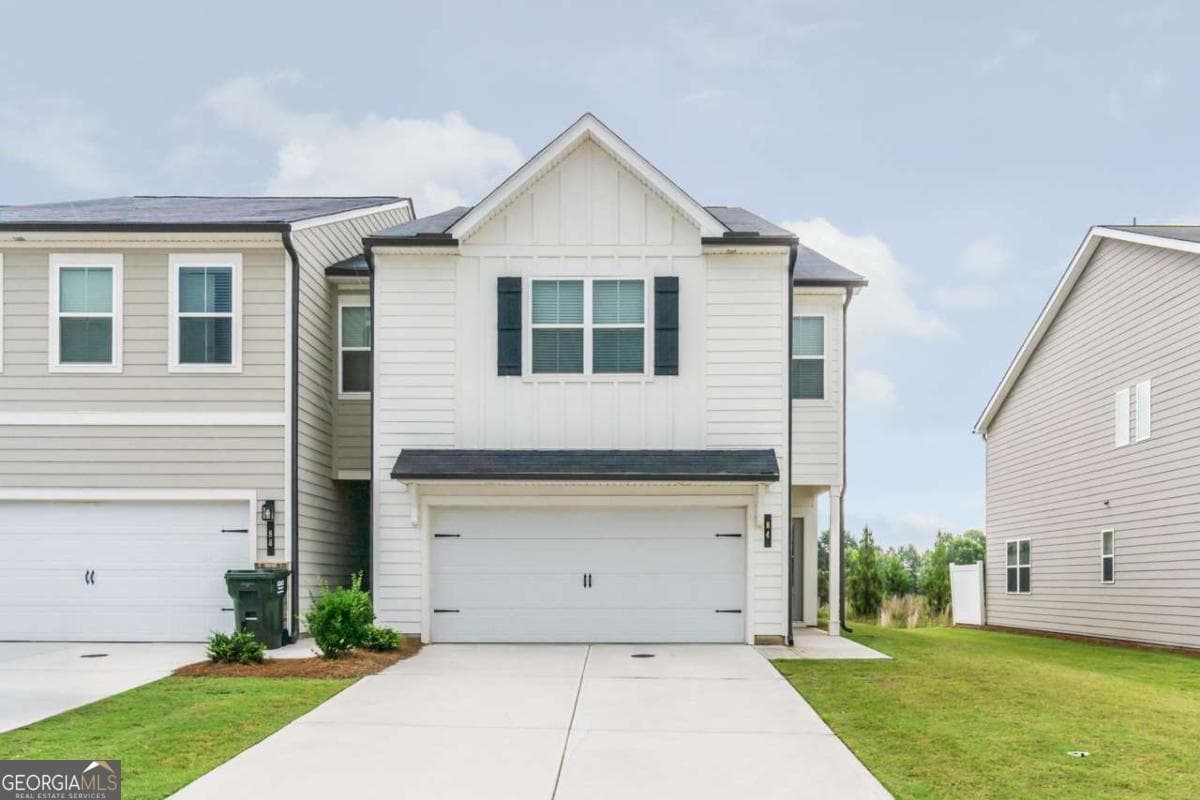 3 bedroom, 2.5 bathroom, 1,842 sq ft townhouse for rent at 84 Founders Drive, Dawsonville, GA 30534 for $1,990 a month — photo 1 of 26