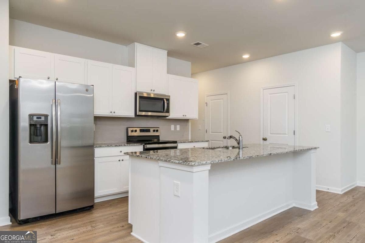 3 bedroom, 2.5 bathroom, 1,842 sq ft townhouse for rent at 84 Founders Drive, Dawsonville, GA 30534 for $1,990 a month — photo 5