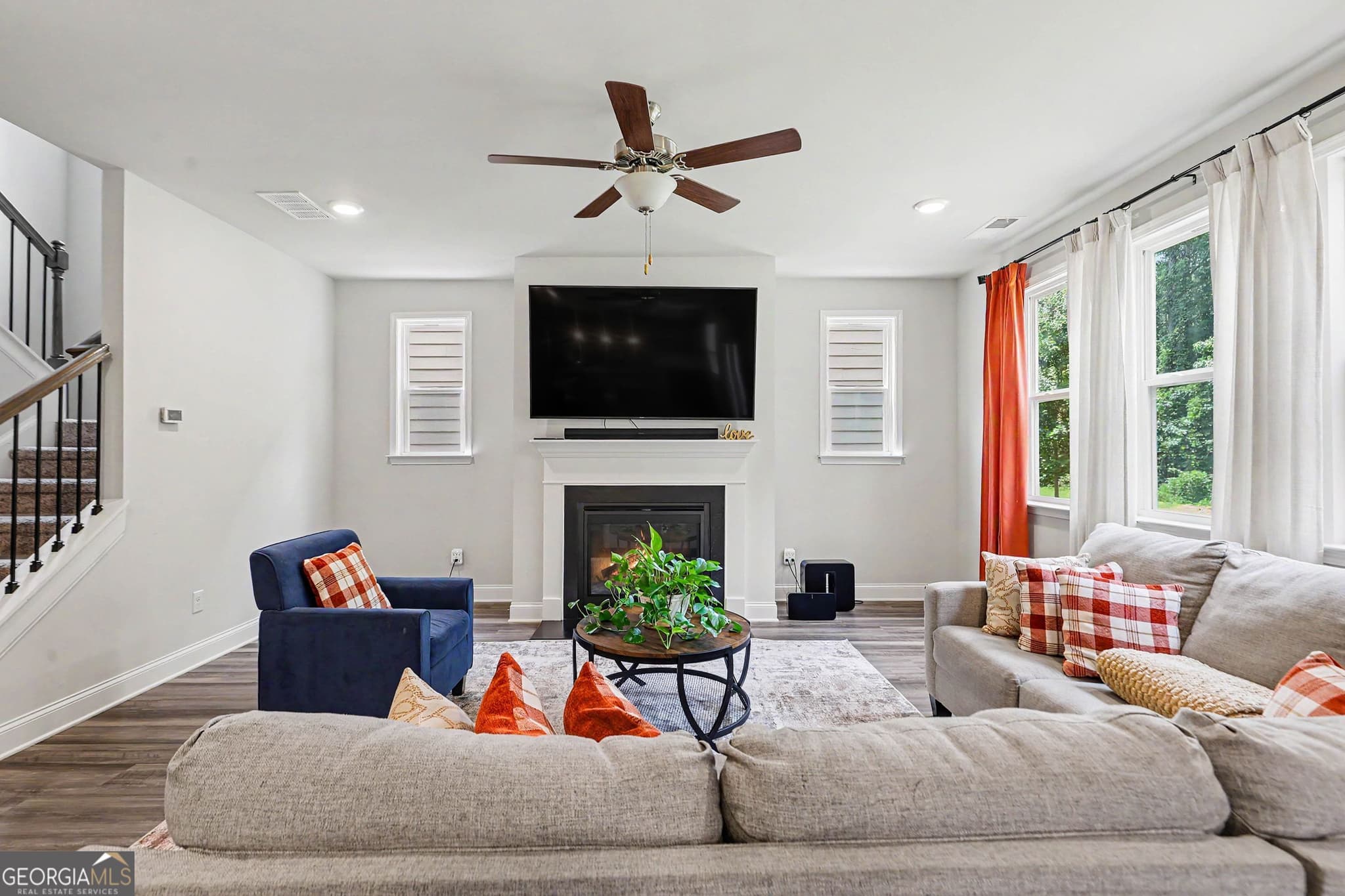 4 bedroom, 3 bathroom, 3,012 sq ft single family residence for rent at 170 Glen Abbey Circle, Fairburn, GA 30213 for $2,800 a month — photo 8