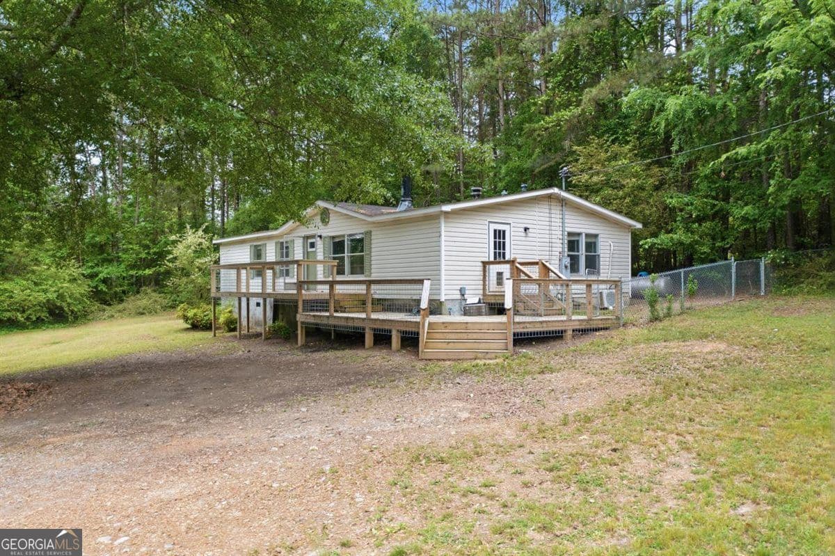 3 bedroom, 2 bathroom, 1,428 sq ft manufactured home,single family residence sold at 101 Roper Road, Aragon, GA 30104