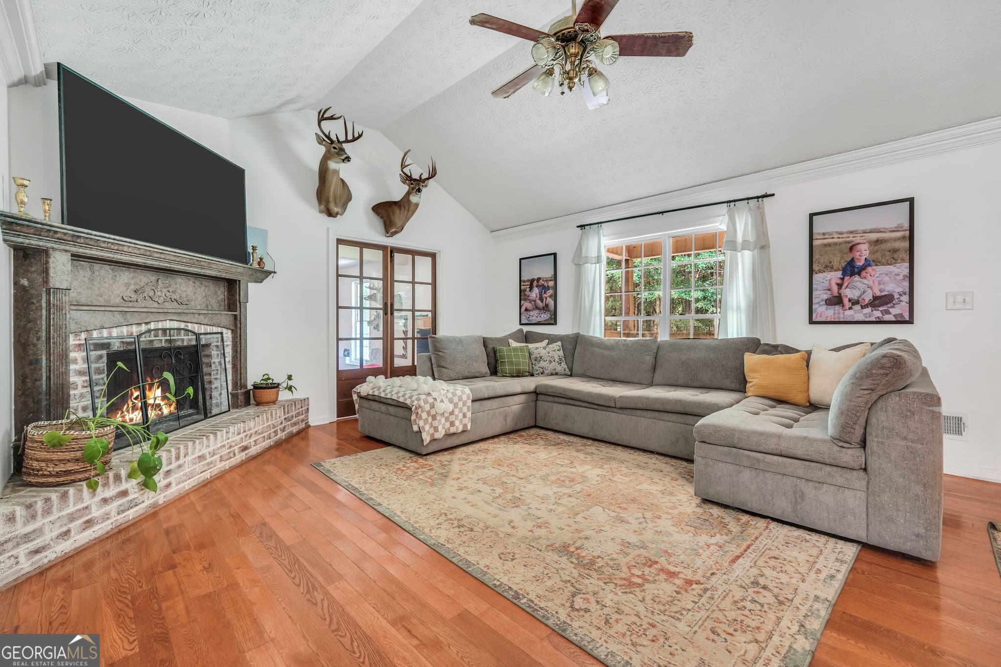 3 bedroom, 2 bathroom, 2,186 sq ft single family residence for sale at 2182 Leguin Mill Road, Locust Grove, GA 30248 — photo 7