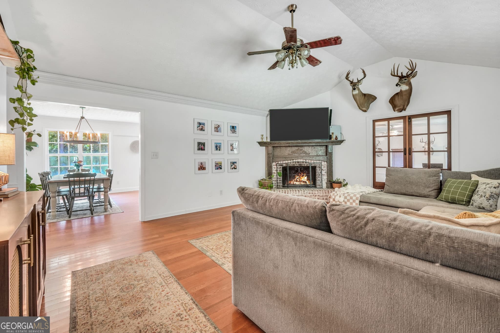 3 bedroom, 2 bathroom, 2,186 sq ft single family residence for sale at 2182 Leguin Mill Road, Locust Grove, GA 30248 — photo 9