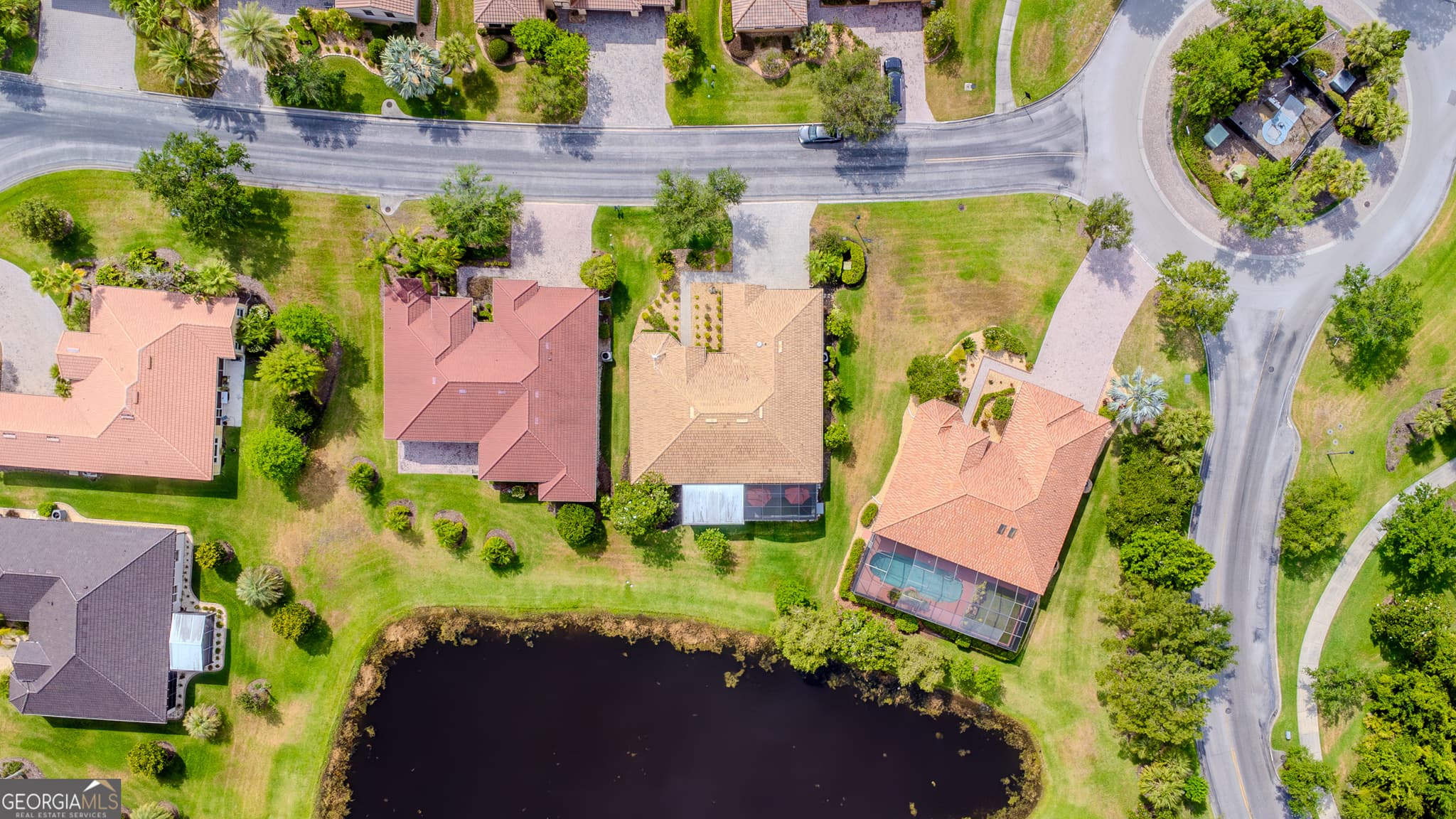 3 bedroom, 2.5 bathroom, 2,441 sq ft single family residence for sale at 537 Montage Lane, Kissimmee, FL 34759 — photo 5