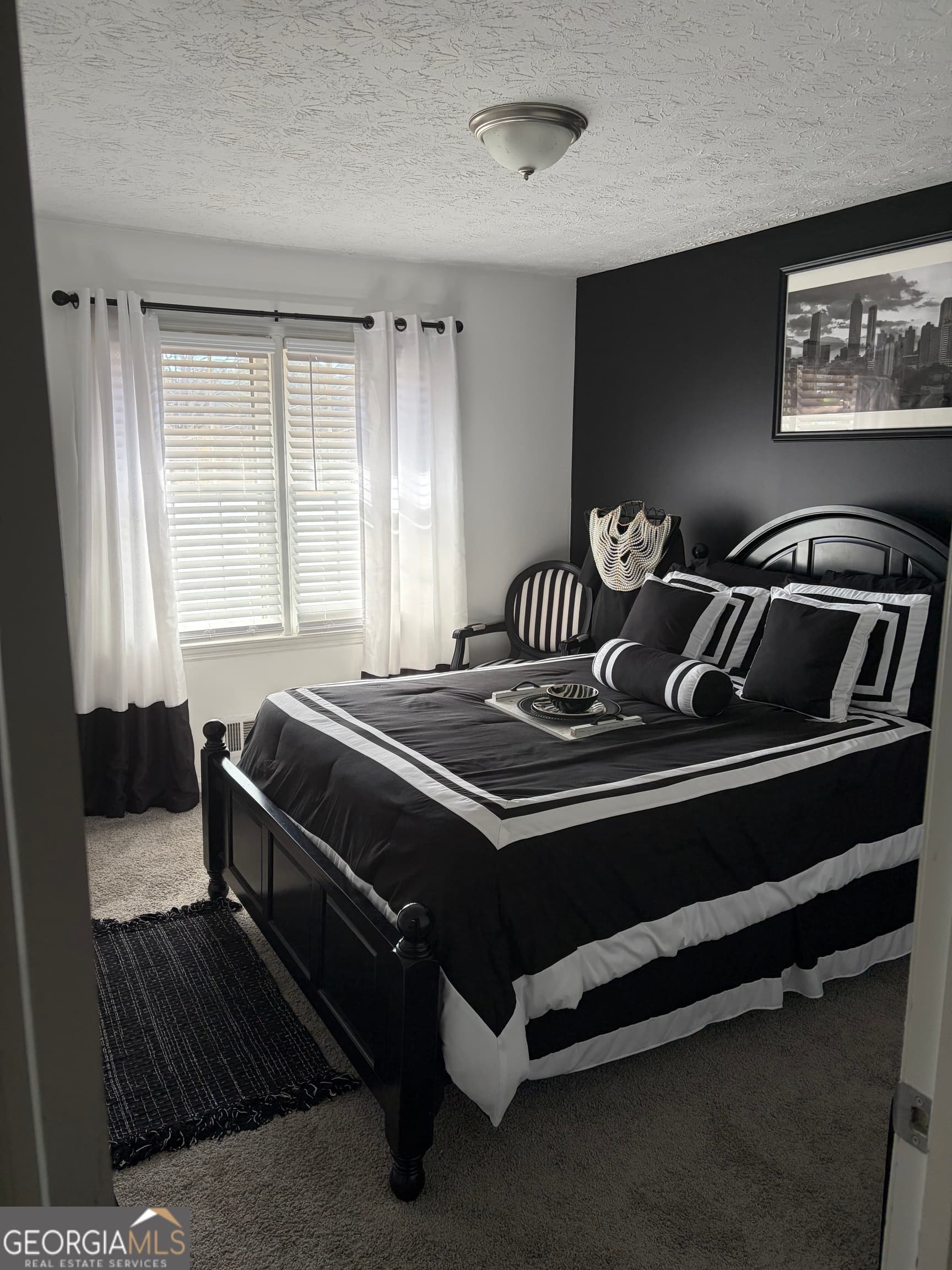 3 bedroom, 2 bathroom, 1,668 sq ft single family residence for sale at 1056 Waterside Drive, Conyers, GA 30013 — photo 5