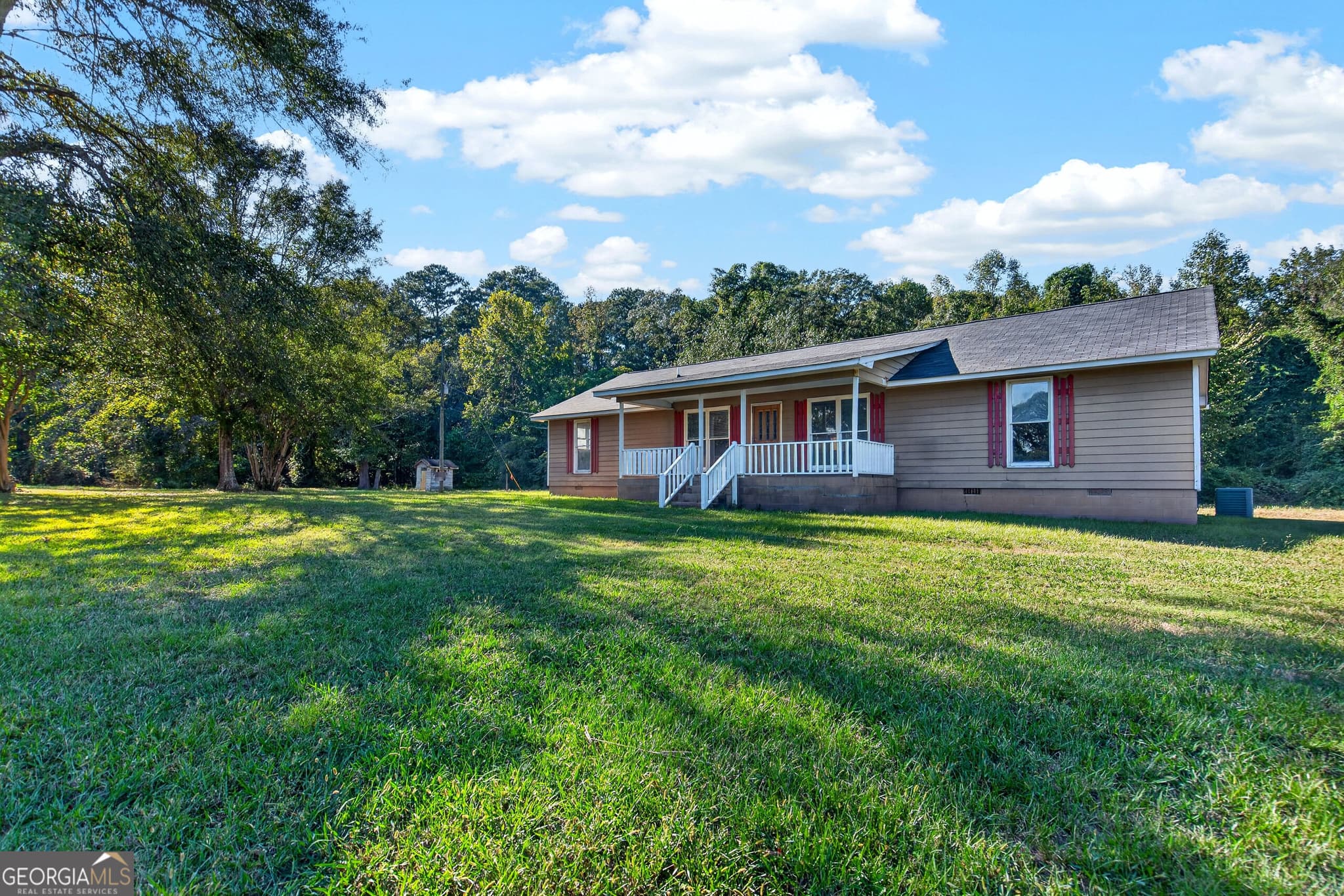 3 bedroom, 2 bathroom, 2,226 sq ft single family residence for sale at 3891 Hogansville Road, Lagrange, GA 30241