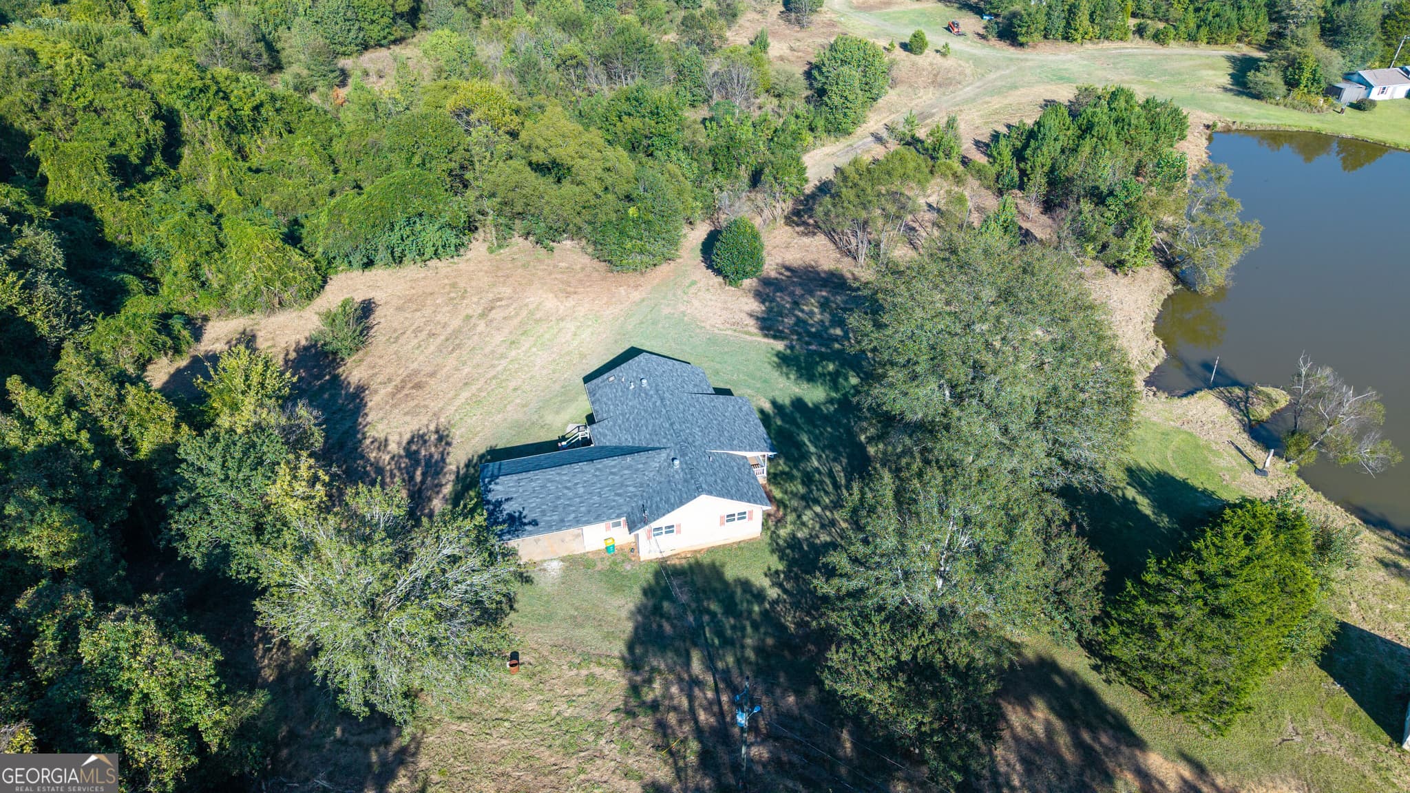 3 bedroom, 2 bathroom, 2,226 sq ft single family residence for sale at 3891 Hogansville Road, Lagrange, GA 30241 — photo 4