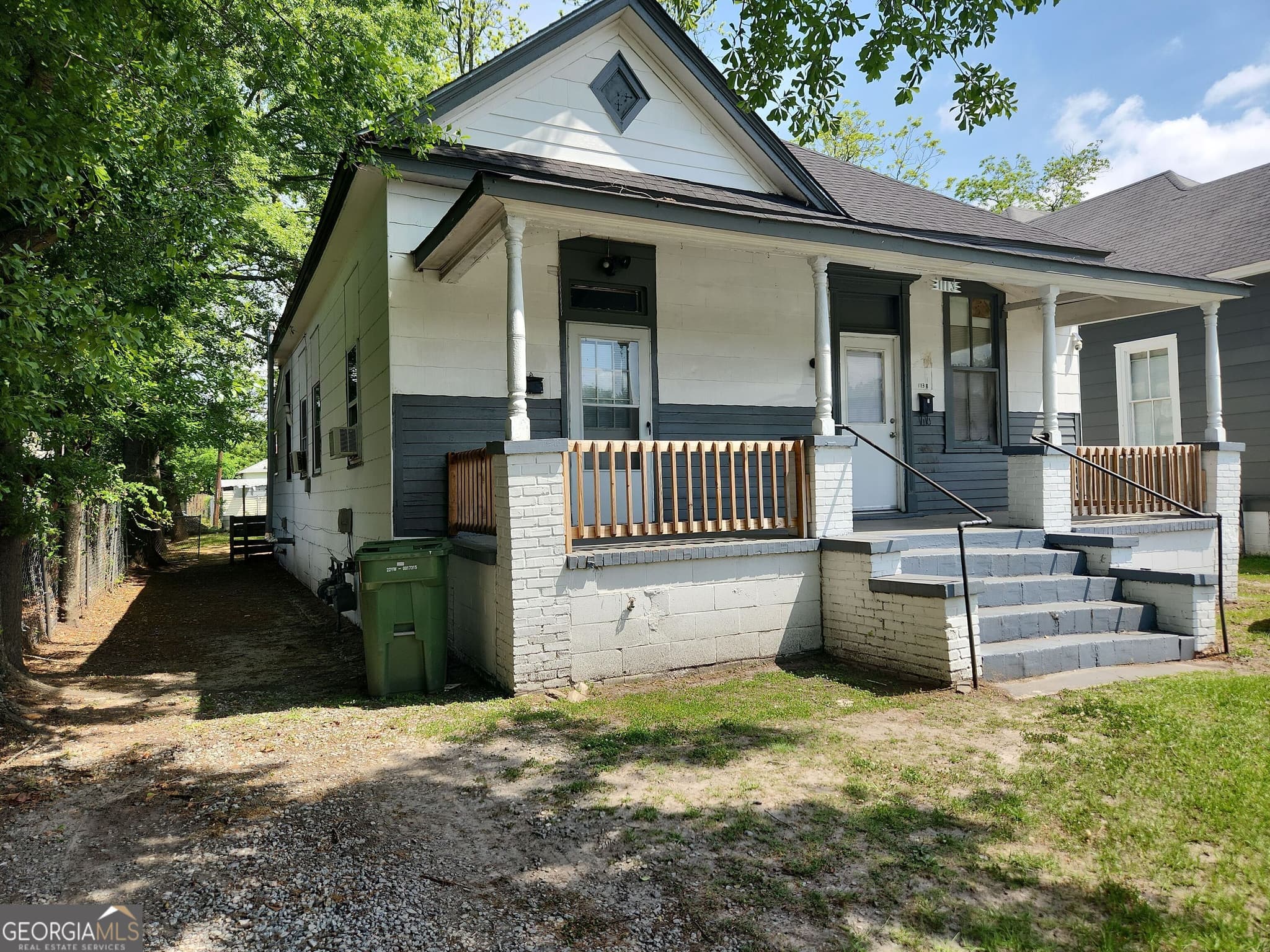 1 bedroom, 1 bathroom, 775 sq ft duplex for rent at 1113 19th Street UNIT A, Columbus, GA 31901 for $675 a month