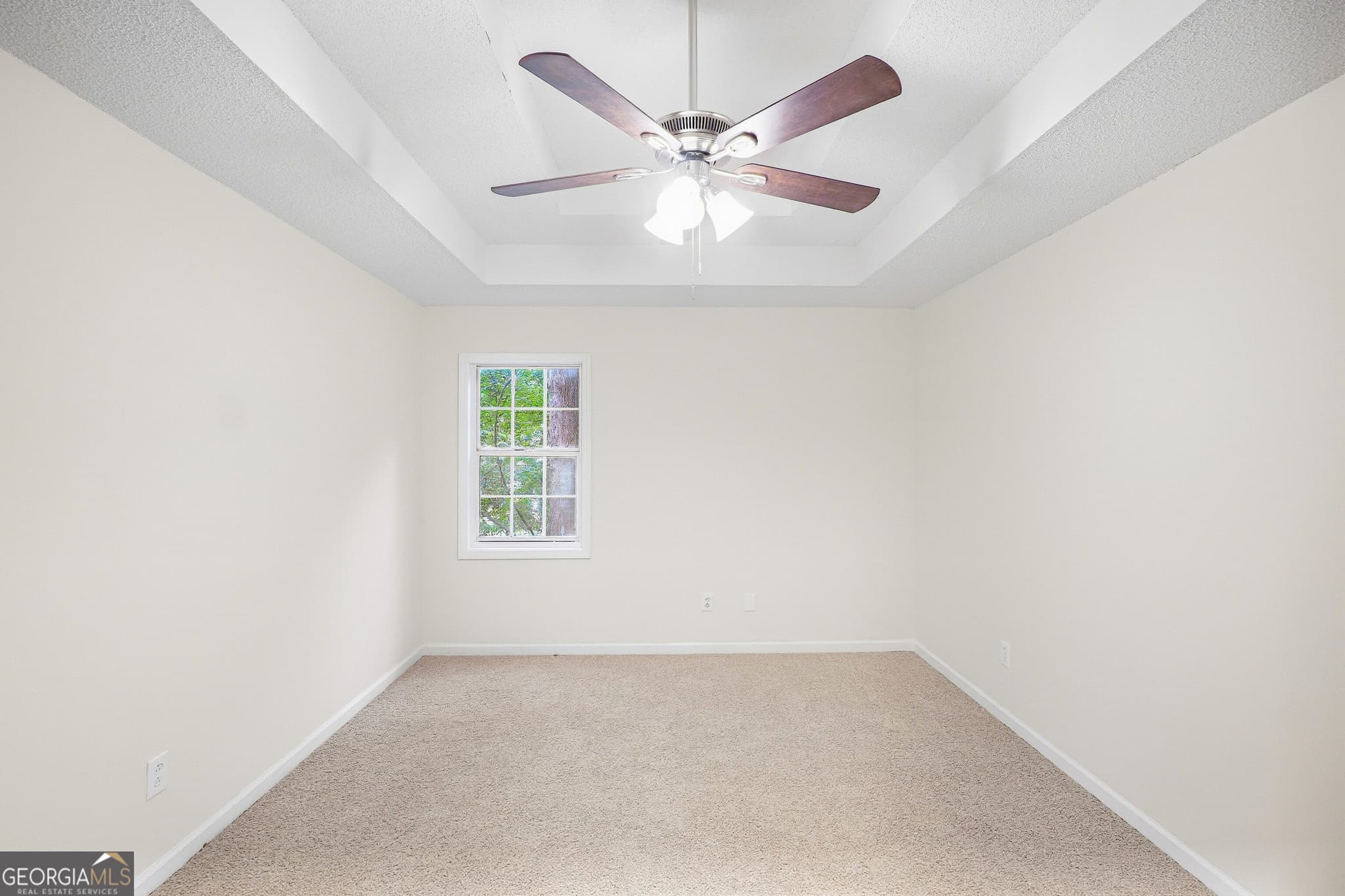 4 bedroom, 2 bathroom, 1,422 sq ft single family residence for sale at 2158 Chambers Road, Mcdonough, GA 30253 — photo 4