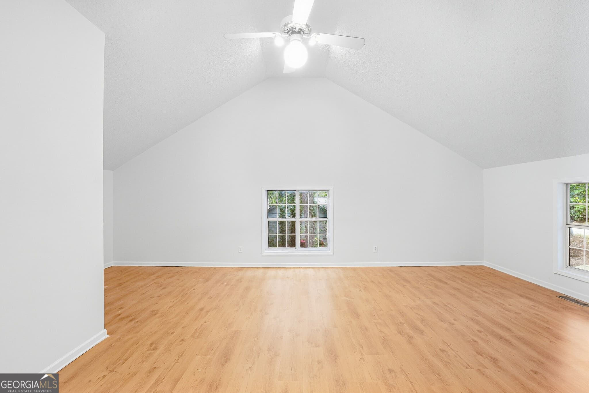 4 bedroom, 2 bathroom, 1,422 sq ft single family residence for sale at 2158 Chambers Road, Mcdonough, GA 30253 — photo 8