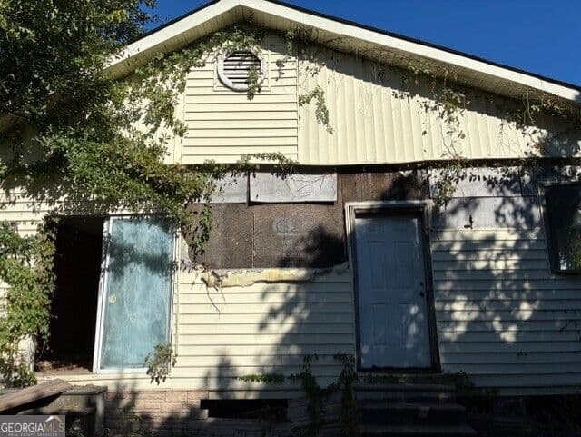 2 bedroom, 3 bathroom single family residence for sale at 1932 M L King Jr Boulevard, Augusta, GA 30901 — photo 4