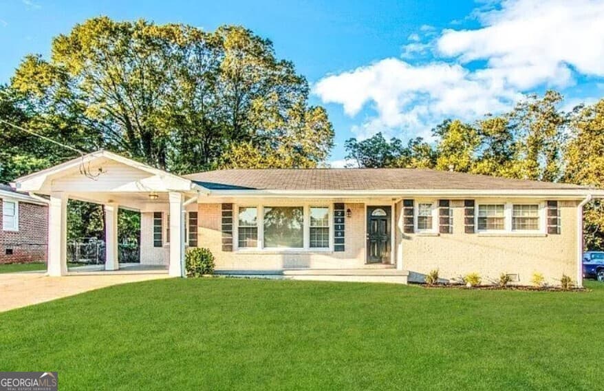 3 bedroom, 2 bathroom, 1,272 sq ft single family residence sold at 2818 Lynda Place, Decatur, GA 30032