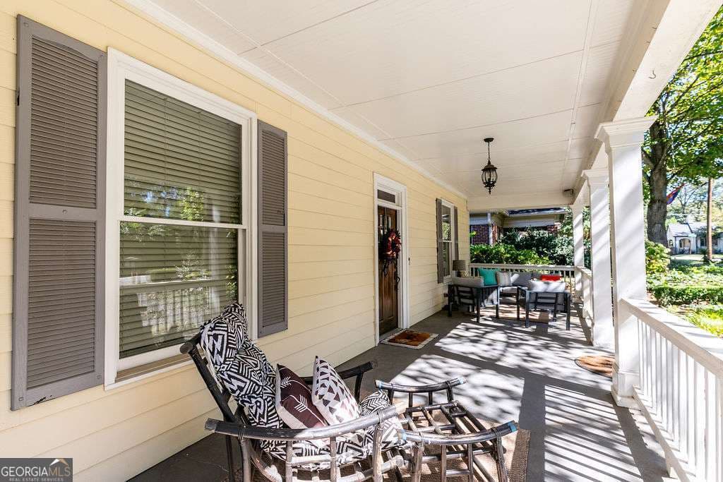 4 bedroom, 3 bathroom single family residence for rent at 1084 Sanders Avenue A-B, Atlanta, GA 30316 for $6,500 a month — photo 3